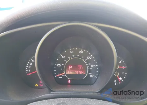 2015 Kia Soul z USA, uszkodzony, nr VIN KNDJN2A27F7797686